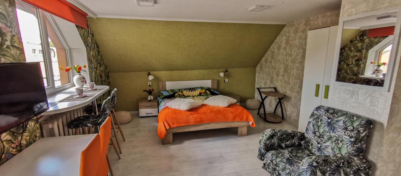 Central Riverside Apartments 杰卡布皮尔斯 外观 照片