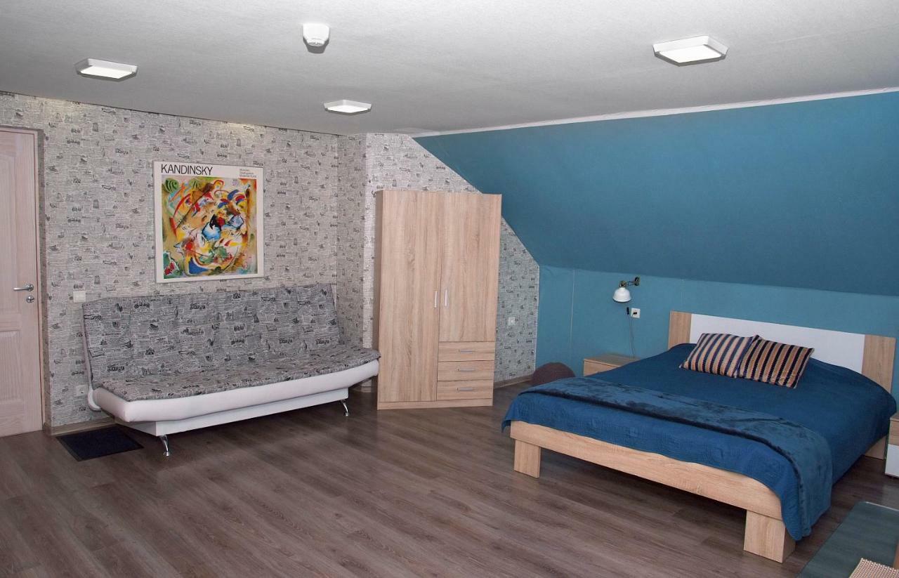 Central Riverside Apartments 杰卡布皮尔斯 外观 照片